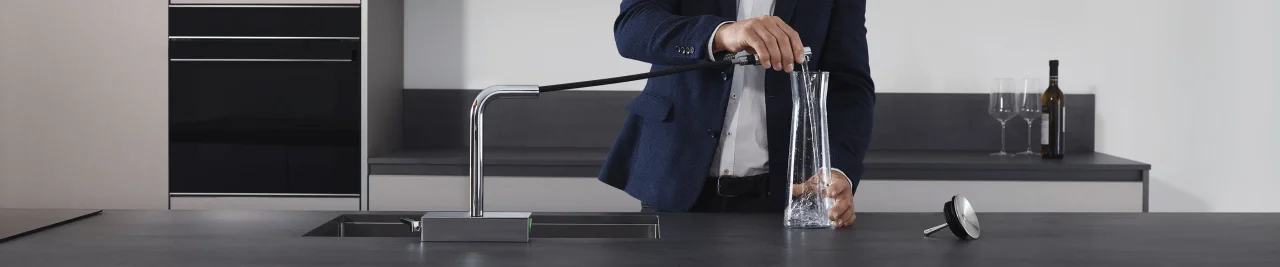 hansgrohe Aquno · exemple d’aménagement d’un point d’eau en cuisine.